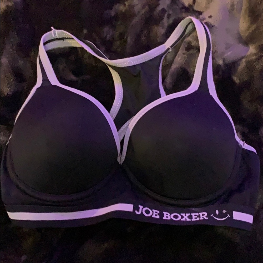 Sports bra